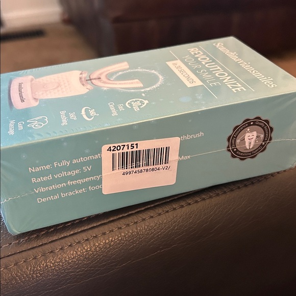 Scandinaviansmiles Electric Toothbrush, NIB - Picture 2 of 3